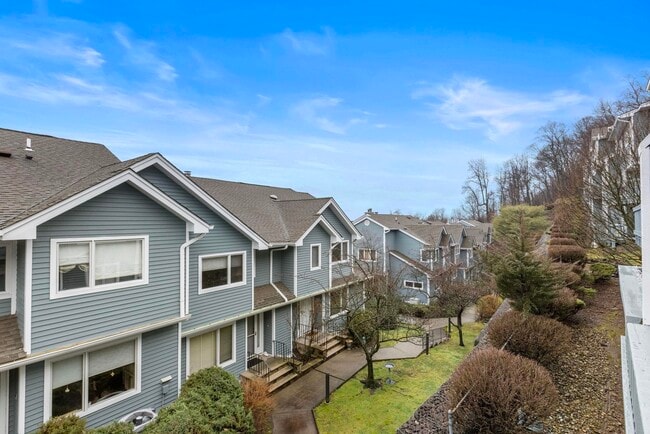 Building Photo - 44 Skyview Terrace