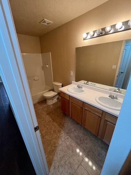 Upstairs bathroom - 2115 Hermosa Creek Dr SW