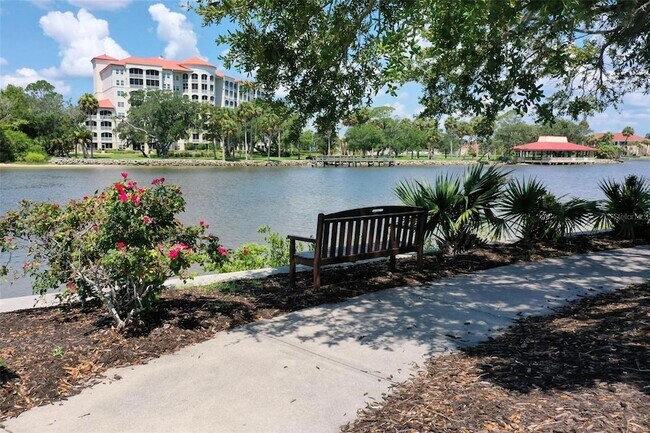 Building Photo - 102 Yacht Harbor Dr