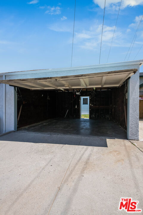 Building Photo - 311 Whiting St