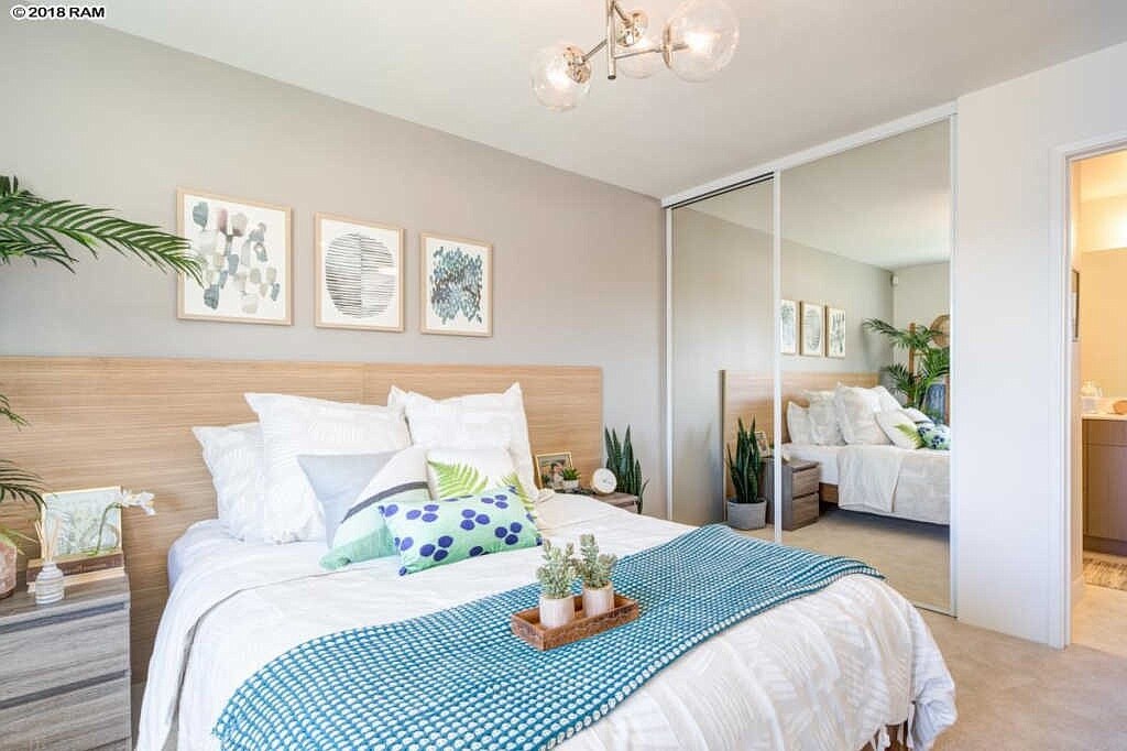 Building Photo - 33 Kihalani St