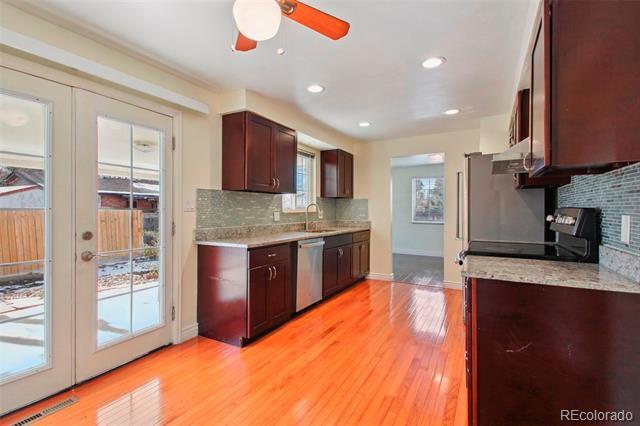 Building Photo - 12490 E Exposition Ave