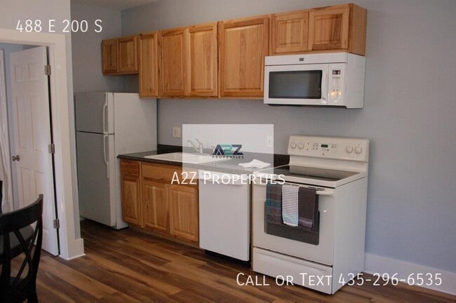 Building Photo - 488 200 S