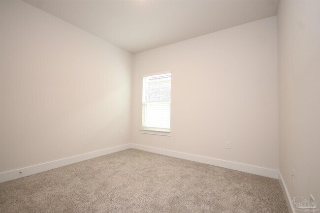 Building Photo - 5875 Sargassum Ln