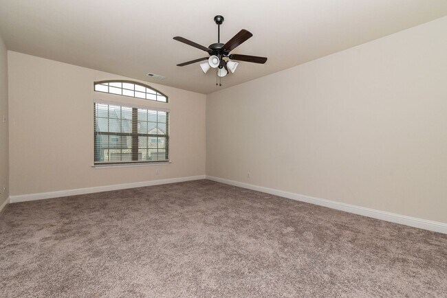 Building Photo - 6819 Jade Dr