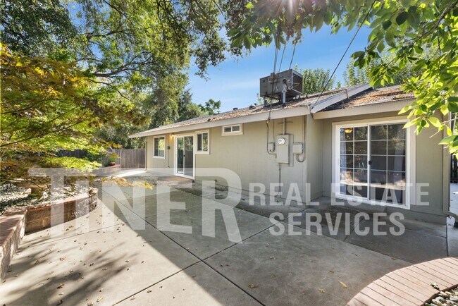 Building Photo - 10299 Octavia Way
