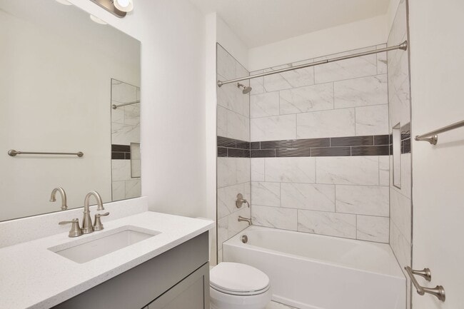 Building Photo - Gorgeous 4/3 Residence with a Private Back Lanai and a 2 Car Garage in the Delightful Laureate Pa...