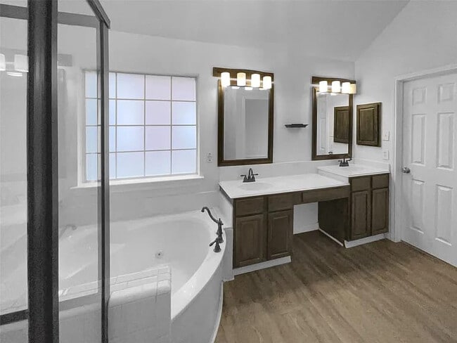 Building Photo - 7202 Sand Pine Dr