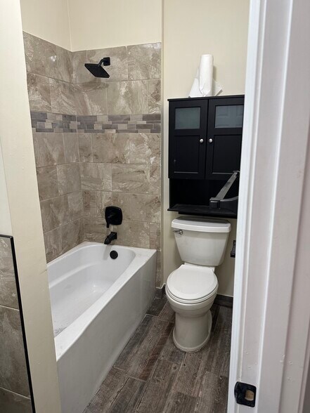 Bathroom view 2 - 9215 S State St