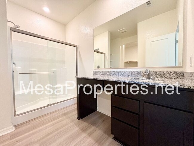 Building Photo - 15886 Rain Lily Ct