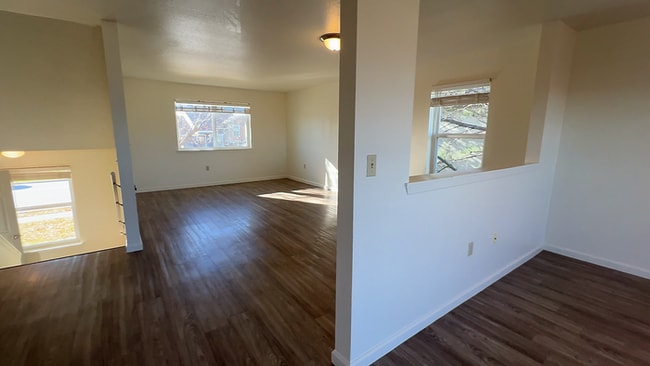 Building Photo - 962 Red Cloud Ct