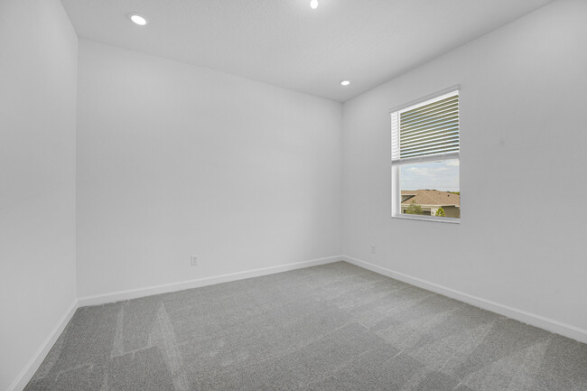Building Photo - 19128 Wood Stork Wy