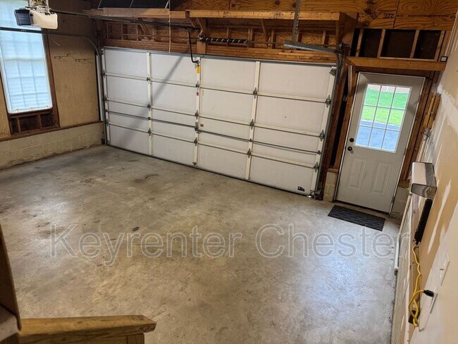 Building Photo - 12912 Nightingale Ct