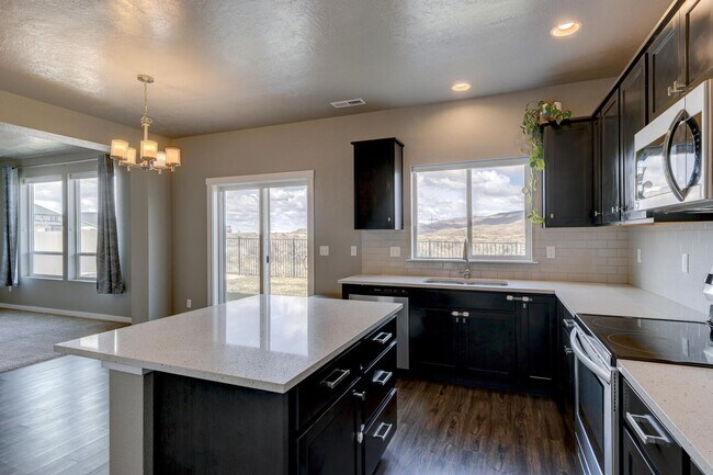 Building Photo - Newly Built Home in Boise _ Pet Friendly