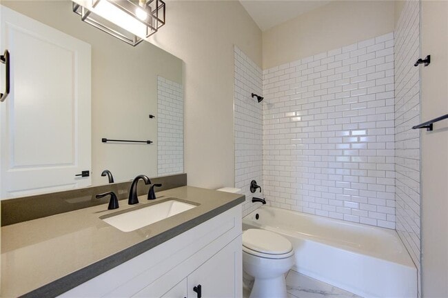 Building Photo - 2118 Nina Lee Ln