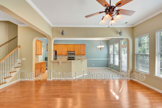 Building Photo - 3019 Candela Grove Dr