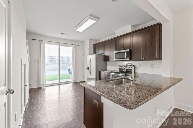 Building Photo - 2564 Tranquil Oak Pl