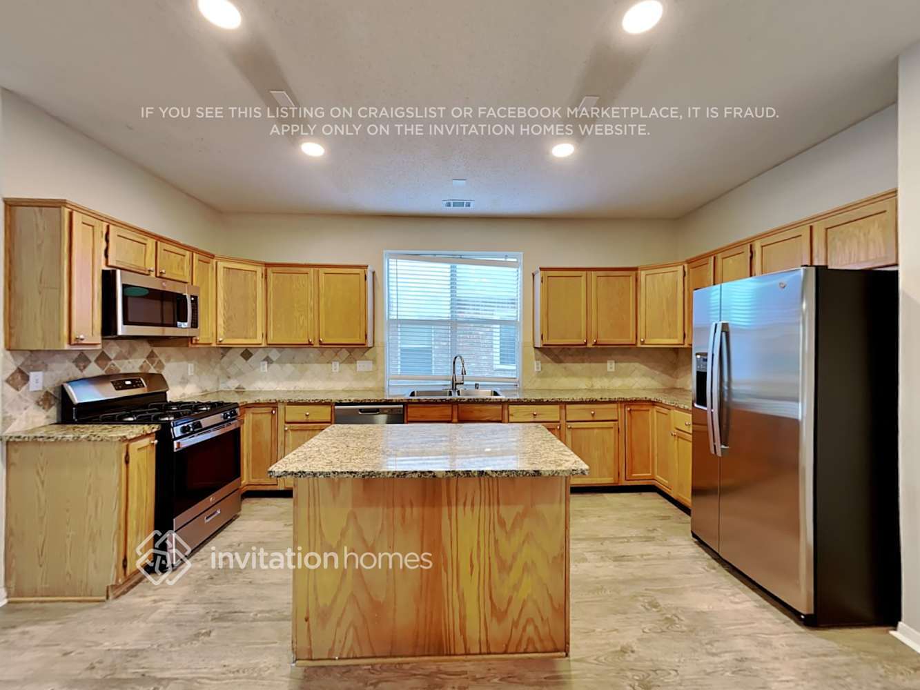Building Photo - 7402 Euclid Dr