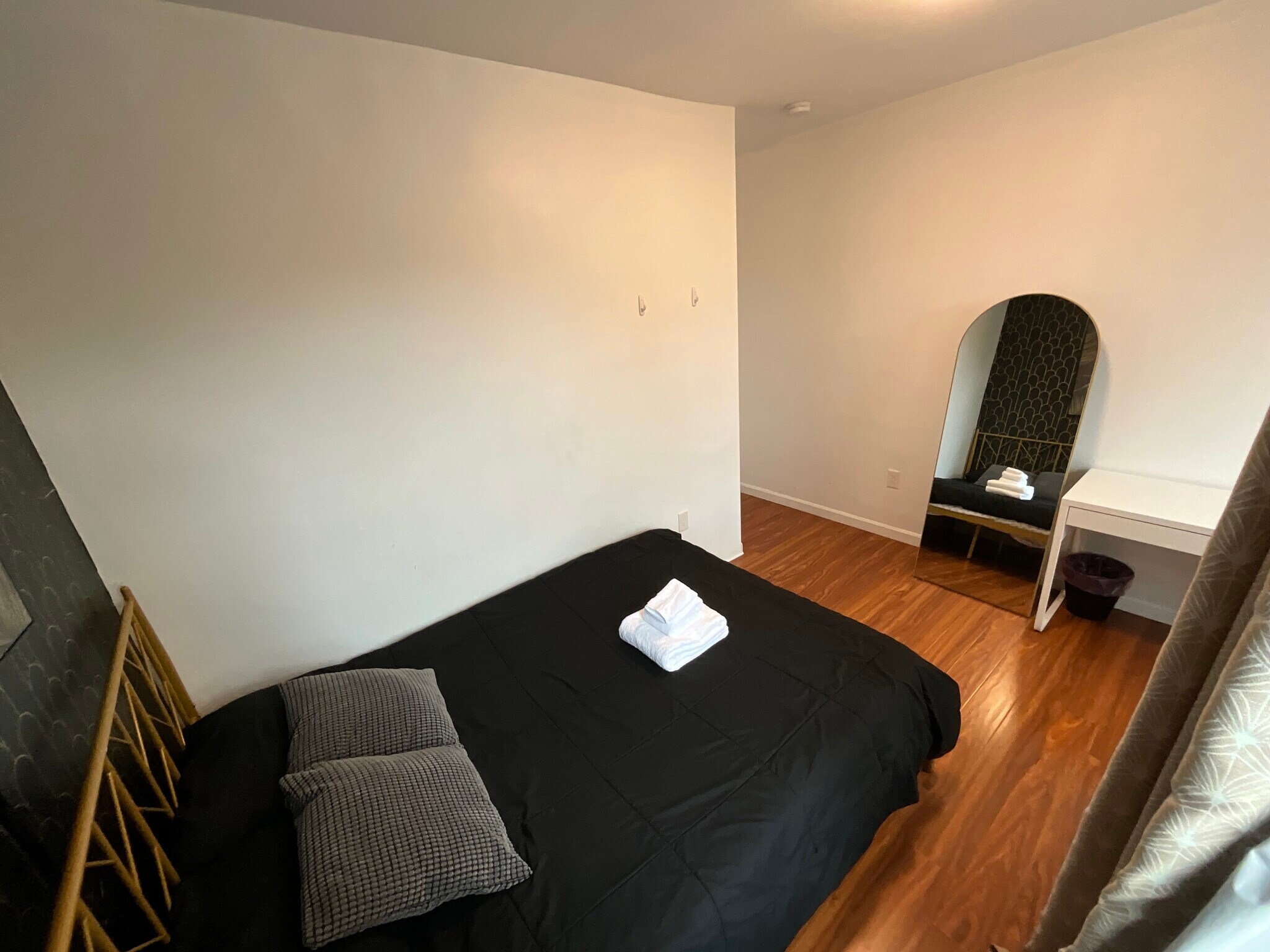 Building Photo - 871 Harrison Ave