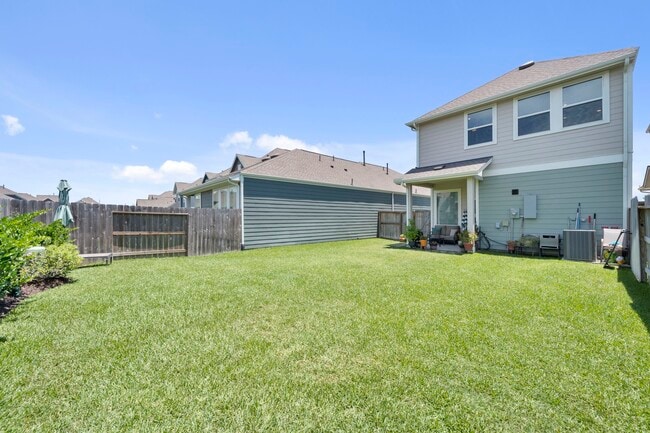 Building Photo - 7907 Starfish Arbor Dr