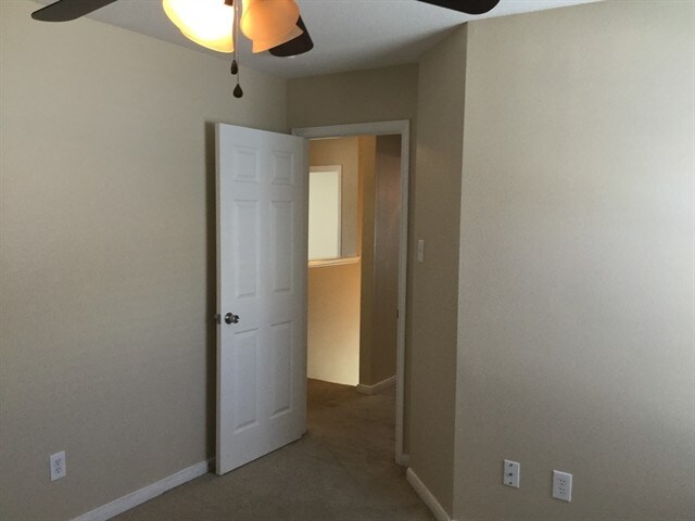 Building Photo - 9830 Wing St