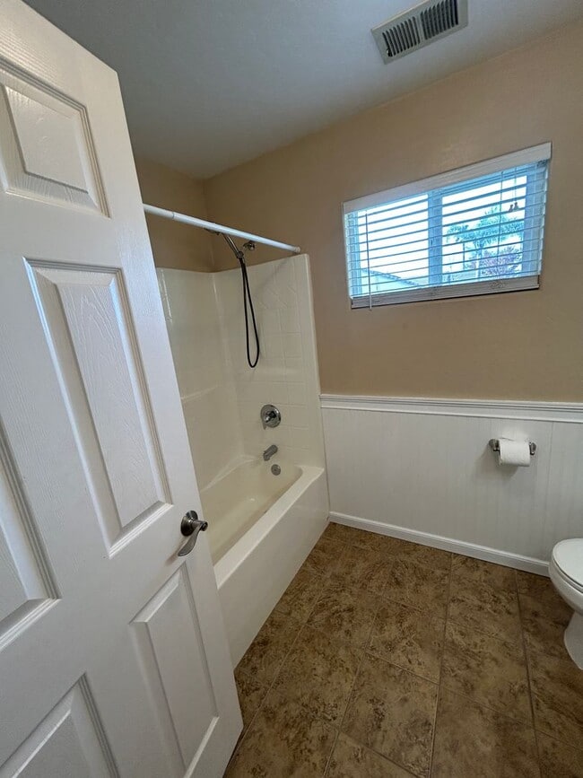 Building Photo - What are you waiting for?