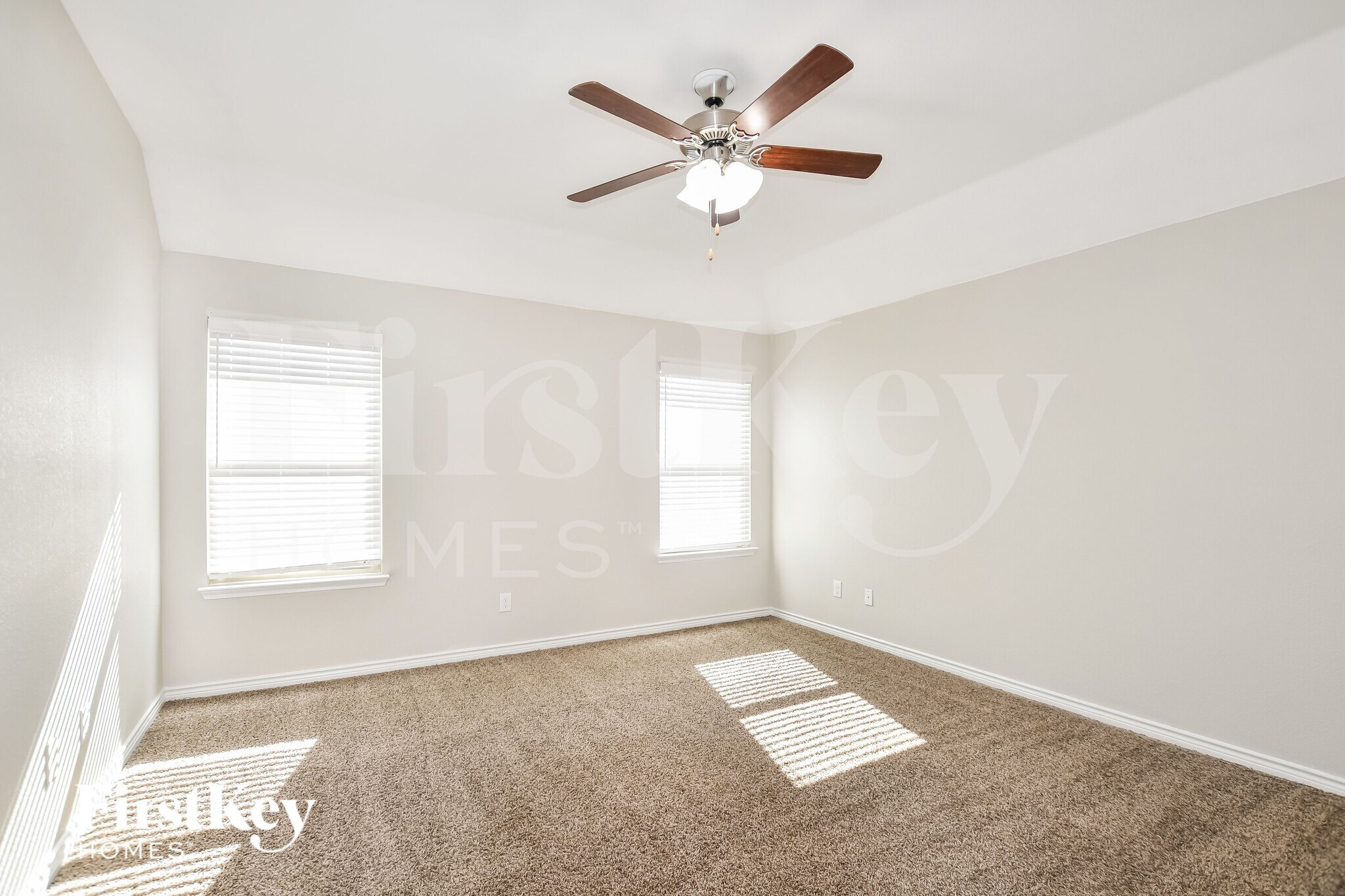 Building Photo - 808 Fredericktown Rd