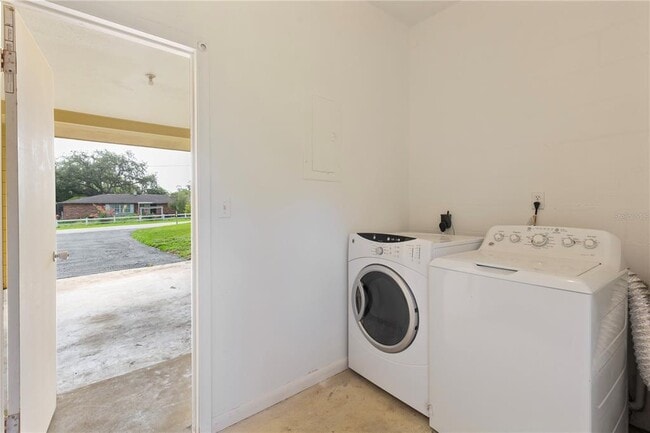 Building Photo - 12215 Leanne Dr