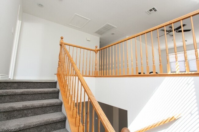 Building Photo - 6525 Cedar Waxwing St