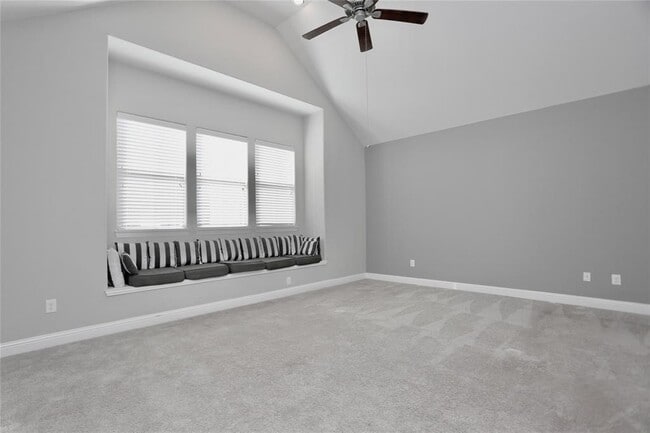 Building Photo - 1227 W 19th St