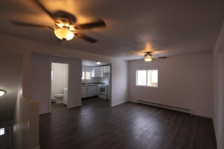 Living room into kitchen - 635 Elm Ave