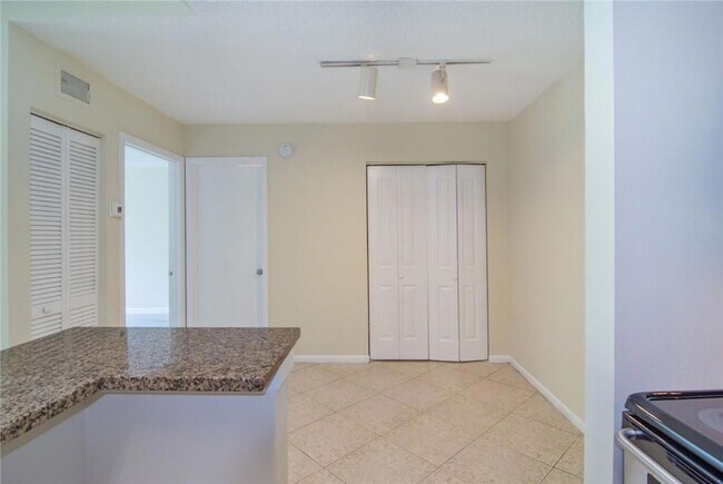 Building Photo - 10701 Cleary Blvd