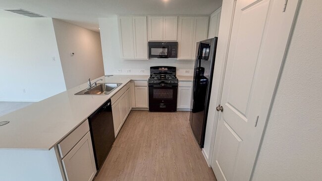 Building Photo - Modern Living | Spacious Layout | Private Backyard Retreat