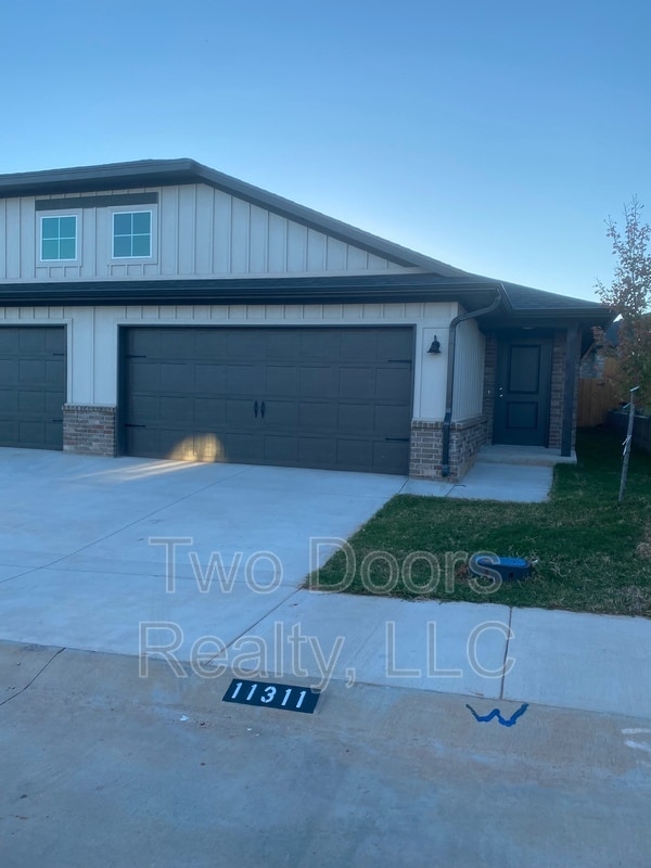 Building Photo - 11311 Breckenridge Ln