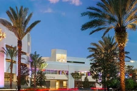 Building Photo - 18610 Gulf Blvd