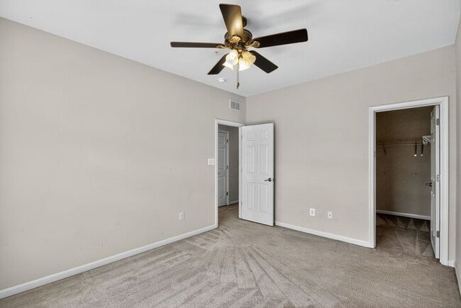 Building Photo - 22955 Snow Leopard Dr
