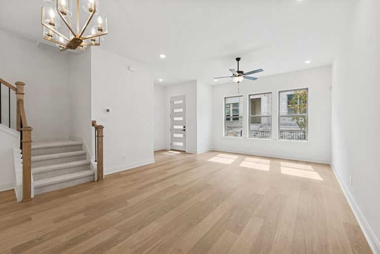 Living1 - 4839 Fuller Ct