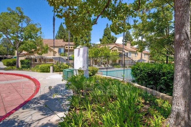 Building Photo - 7349 Calle Cristobal