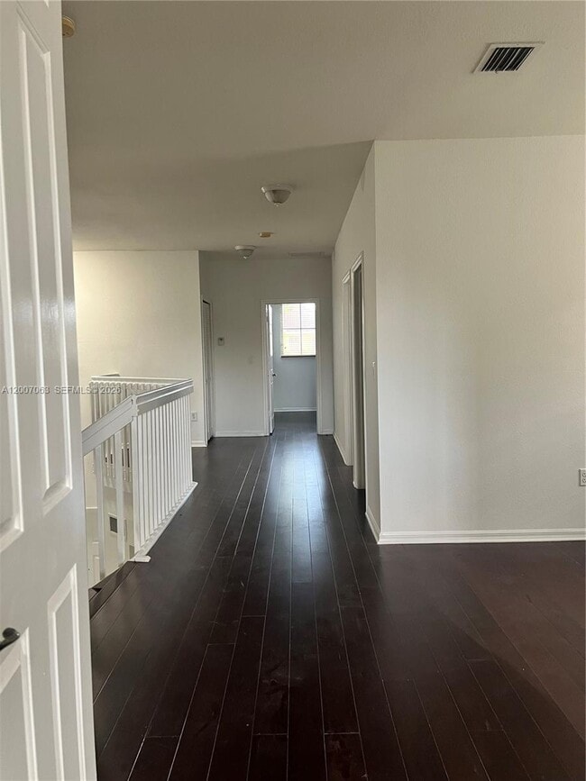 Building Photo - 16475 SW 84th Ln