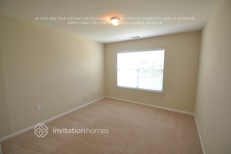 Building Photo - 3923 Damask Drive