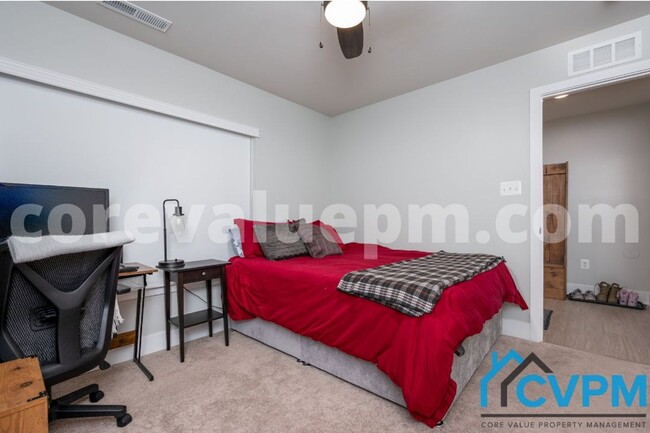 Building Photo - 7759 Anvil Stone Wy