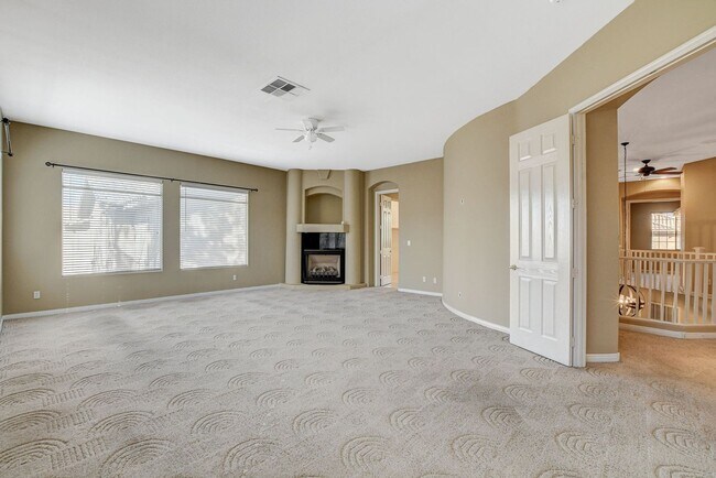 Building Photo - Luxury 5-Bedroom Guard-Gated Home with Pool, Spa & 3 En-Suite Bedrooms