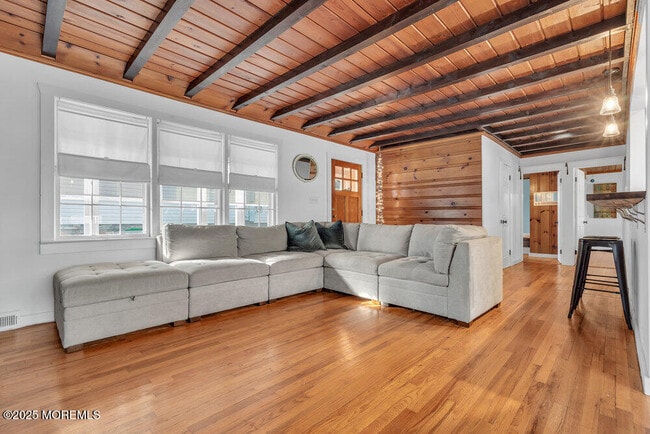 Building Photo - 228 Fischer Blvd