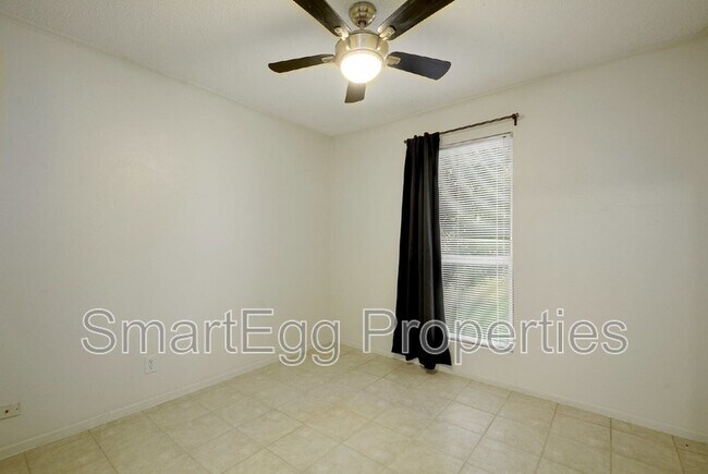 Building Photo - 5601 Palo Blanco Ct