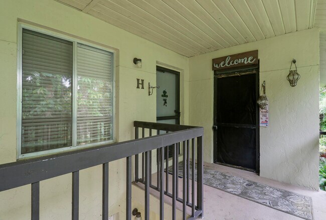 Building Photo - 6520 Chasewood Dr