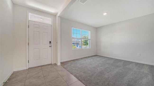 Building Photo - 12728 Lateral Root Dr