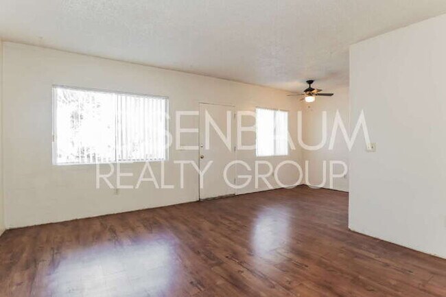 Building Photo - 1518 E Hedrick Dr