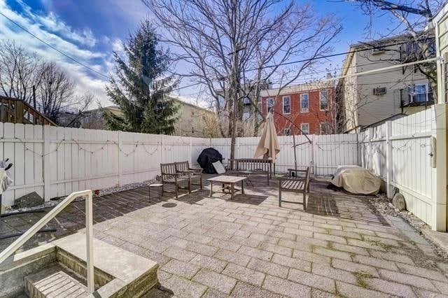 Building Photo - 295 New York Ave