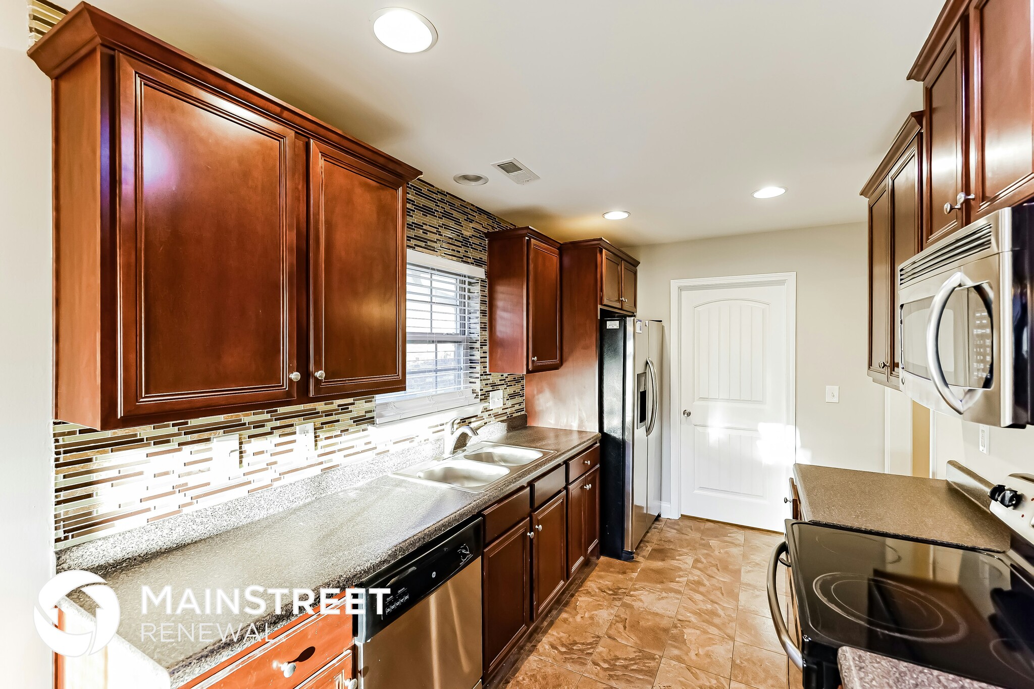 Building Photo - 133 Hidden Trace Ct