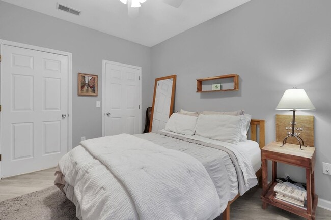 Building Photo - Condominium in The Merritt on Whitemarsh Island for Lease